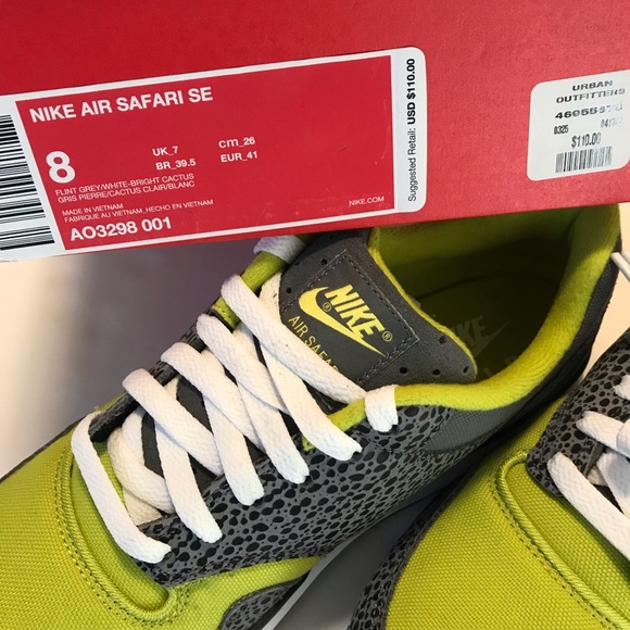Nike Air Safari SE Size 8 Sneakers Grey Cactus - Picture 2 of 8